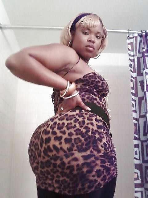 25P Big Girls 10 Ibstroking!!!!!