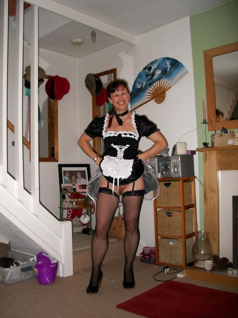 12P Naughty maid