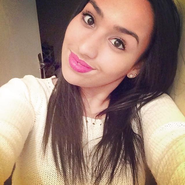 20P Beurette Visage a Sperme 15