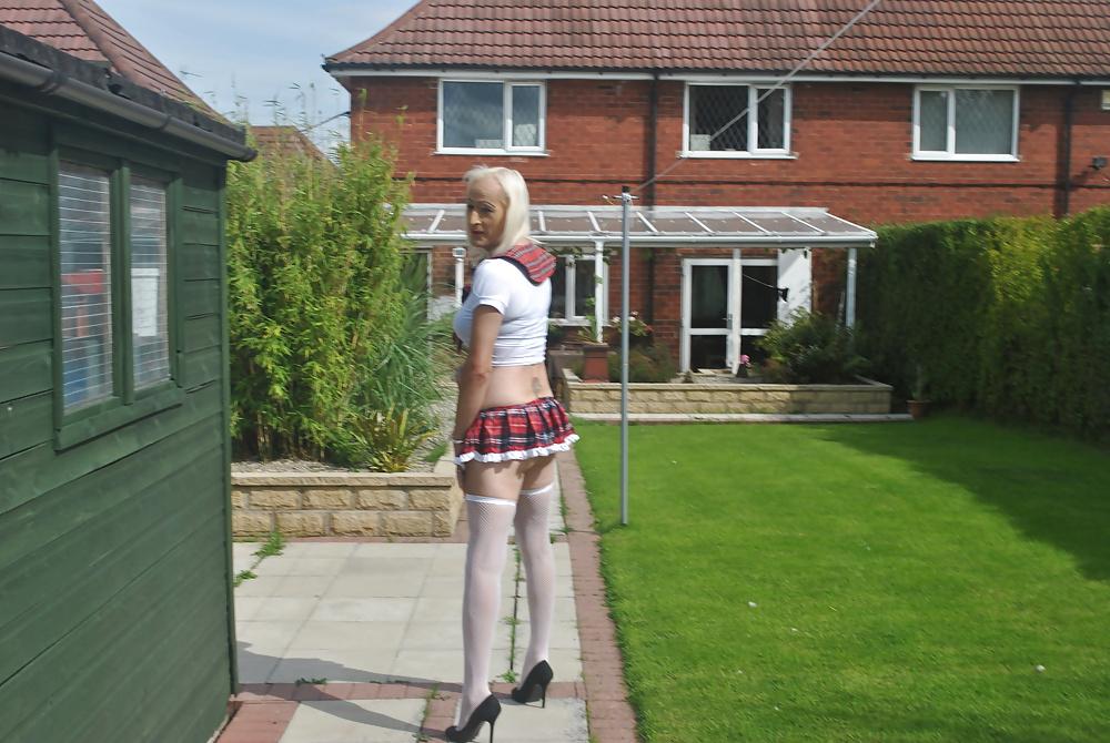 25P GARDEN FUN