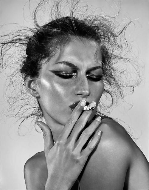 25P Smoking Sexy 12