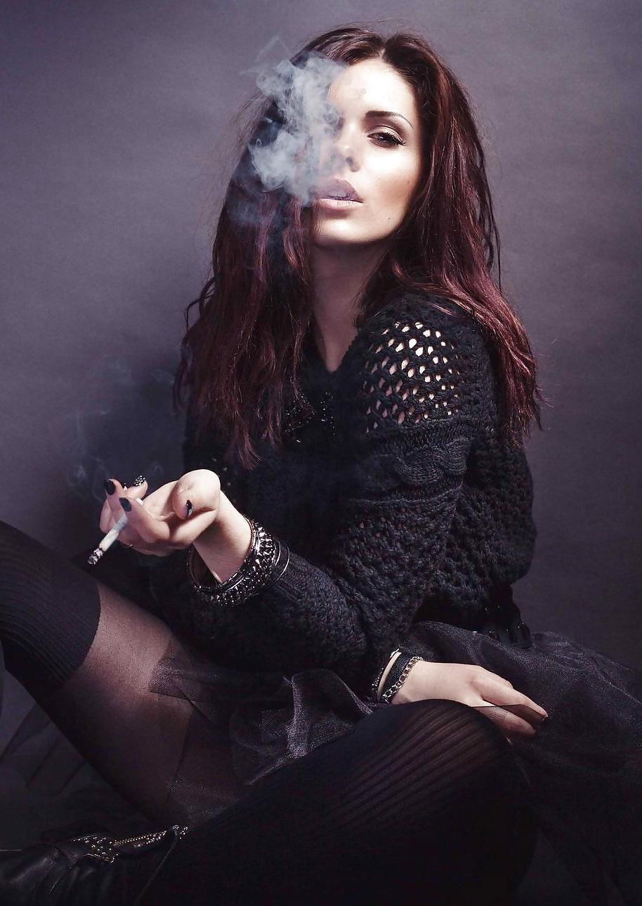 25P Smoking Sexy 12