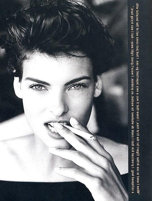 25P Smoking Sexy 12