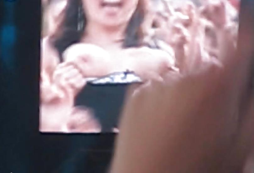 18P The Girls Go Crazy When AC DC Are On Stage