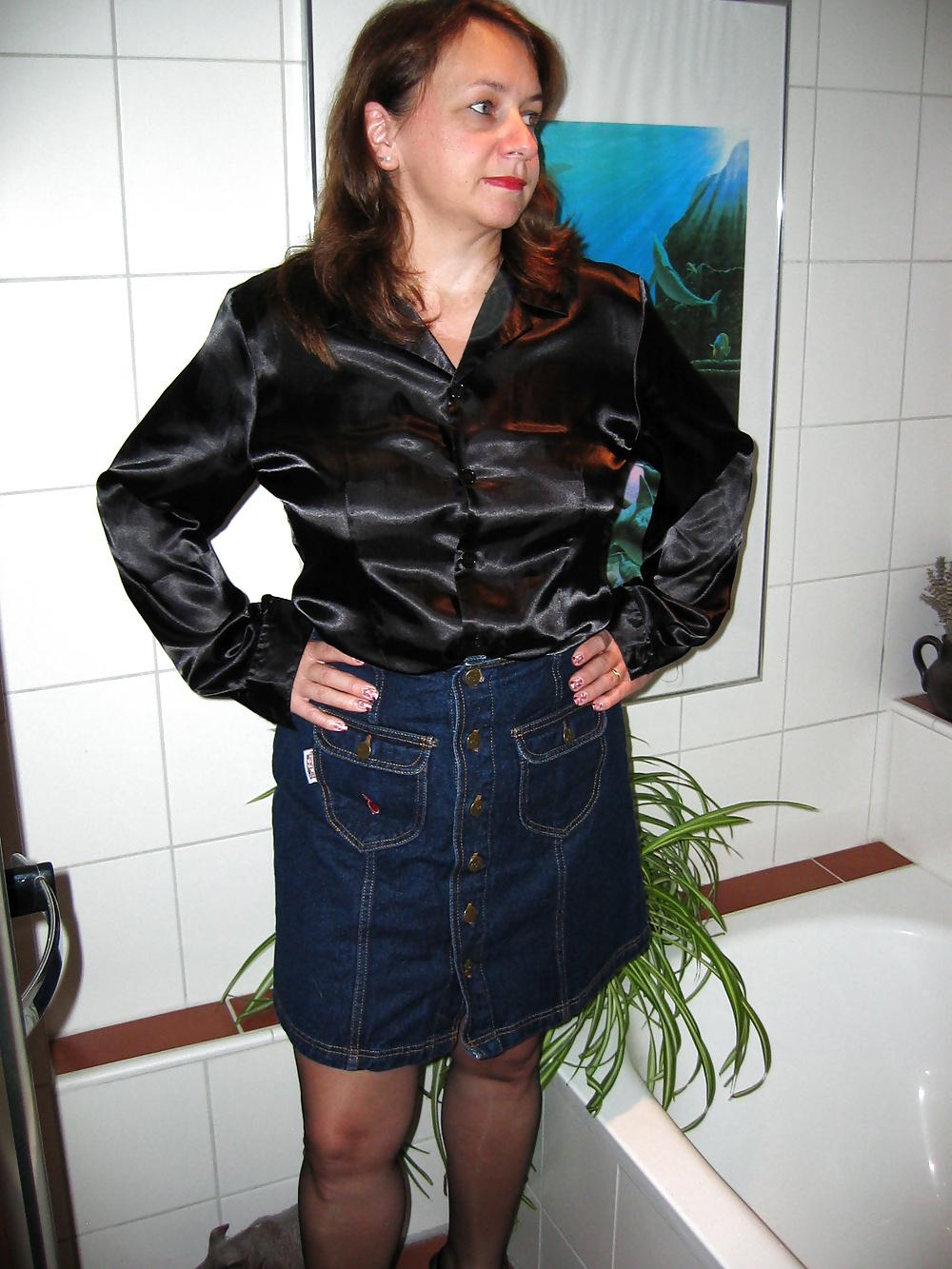 18P MILF wearing Satin Blouse and Garterbelt