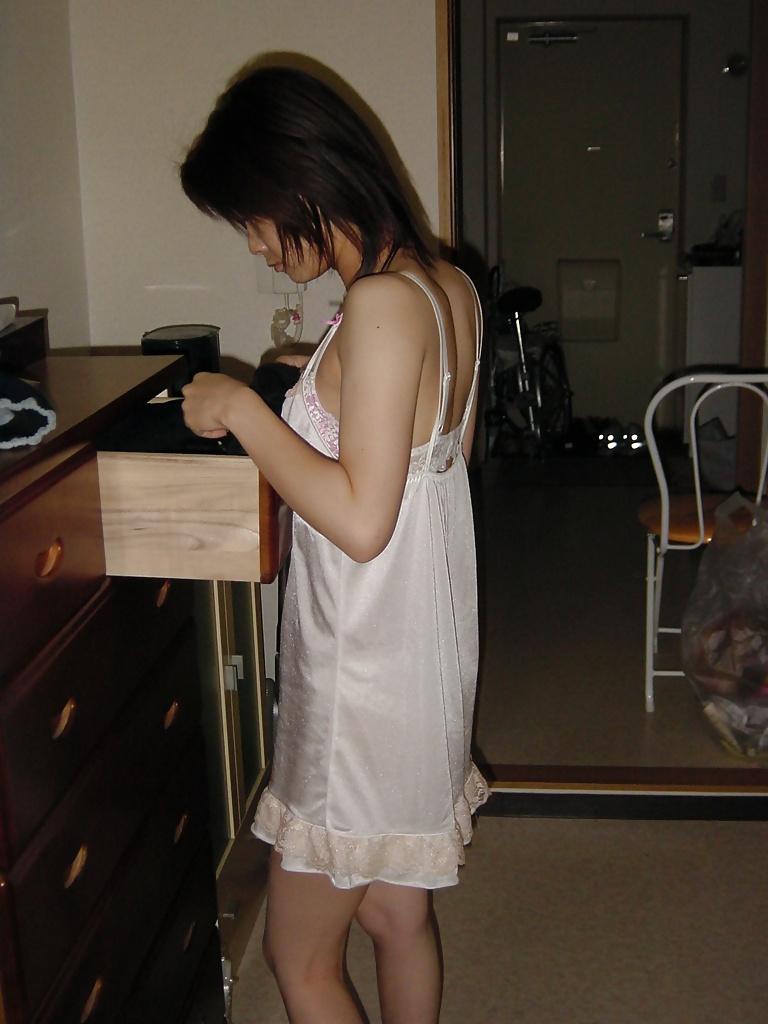 12P Japanese Girl Friend 60 - Kido