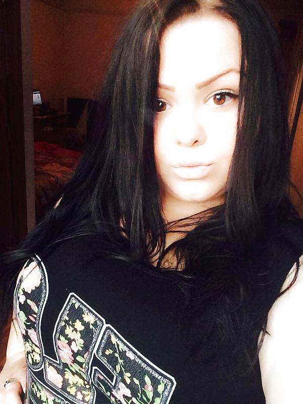 15P Romanian Huge Tits Amateur 6