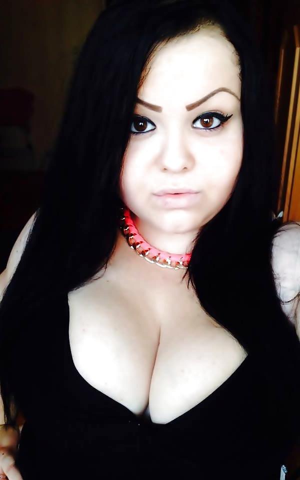 15P Romanian Huge Tits Amateur 6