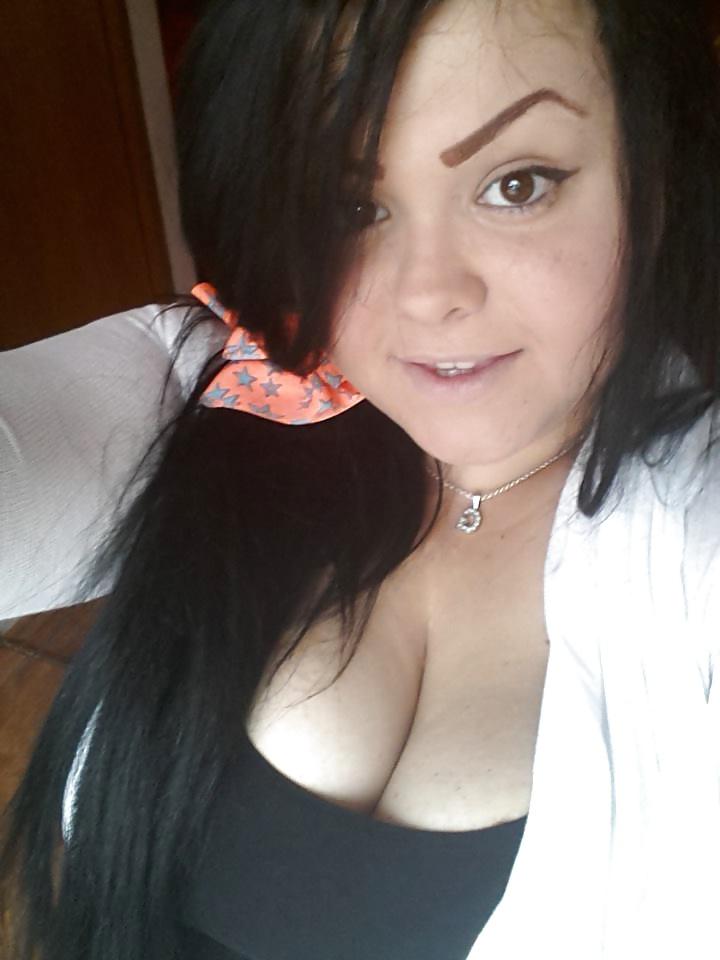 15P Romanian Huge Tits Amateur 6
