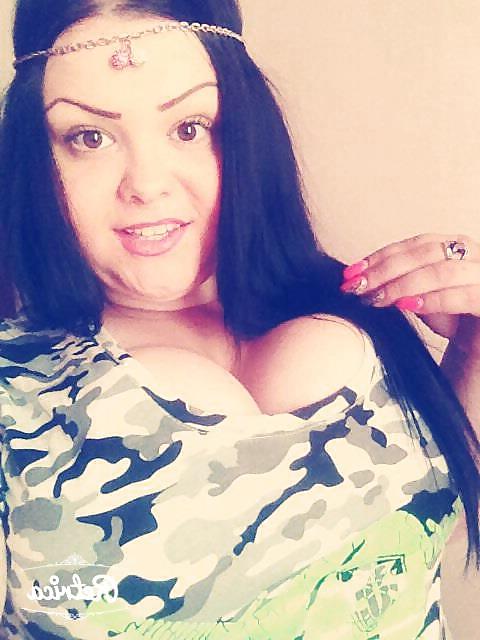 15P Romanian Huge Tits Amateur 6