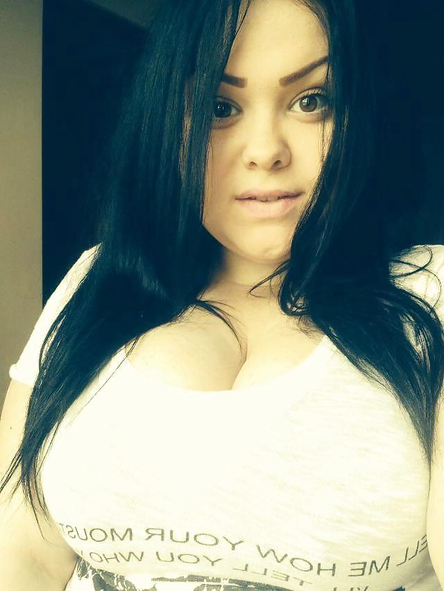 15P Romanian Huge Tits Amateur 6