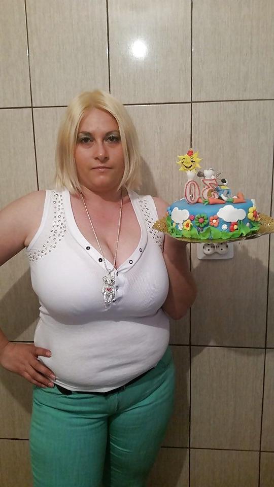 14P Romanian Huge Tits Amateur 2