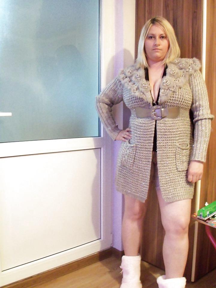 14P Romanian Huge Tits Amateur 2