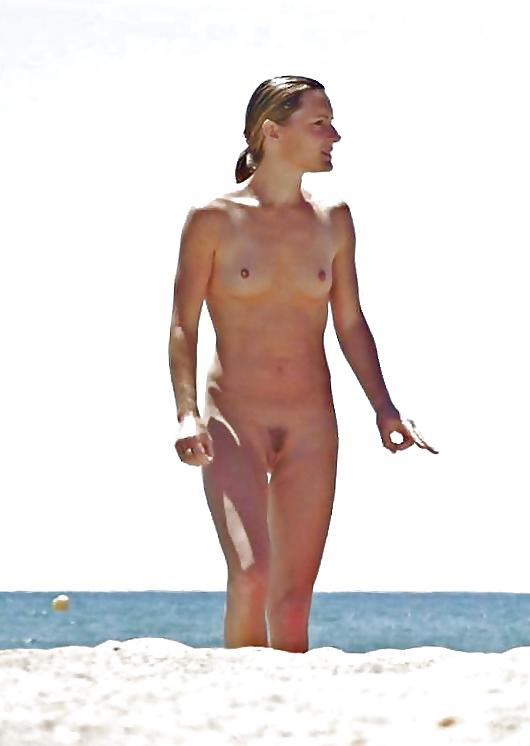 25P Favorite Beach Babes 33