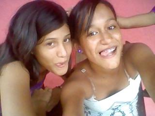 18P Couple of bad girls