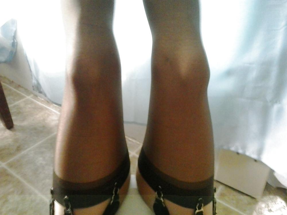 25P Stockings and Garter belt 