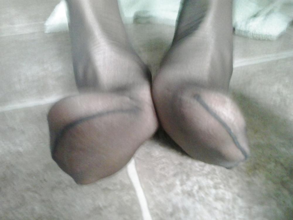 25P Stockings and Garter belt 