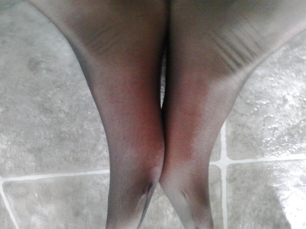 25P Stockings and Garter belt 