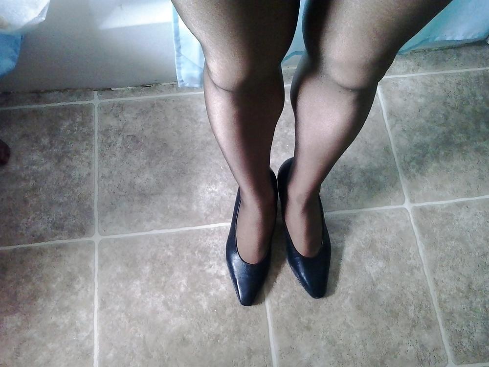 25P Stockings and Garter belt 