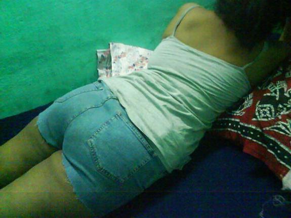 25P Indian mature exposing boobs