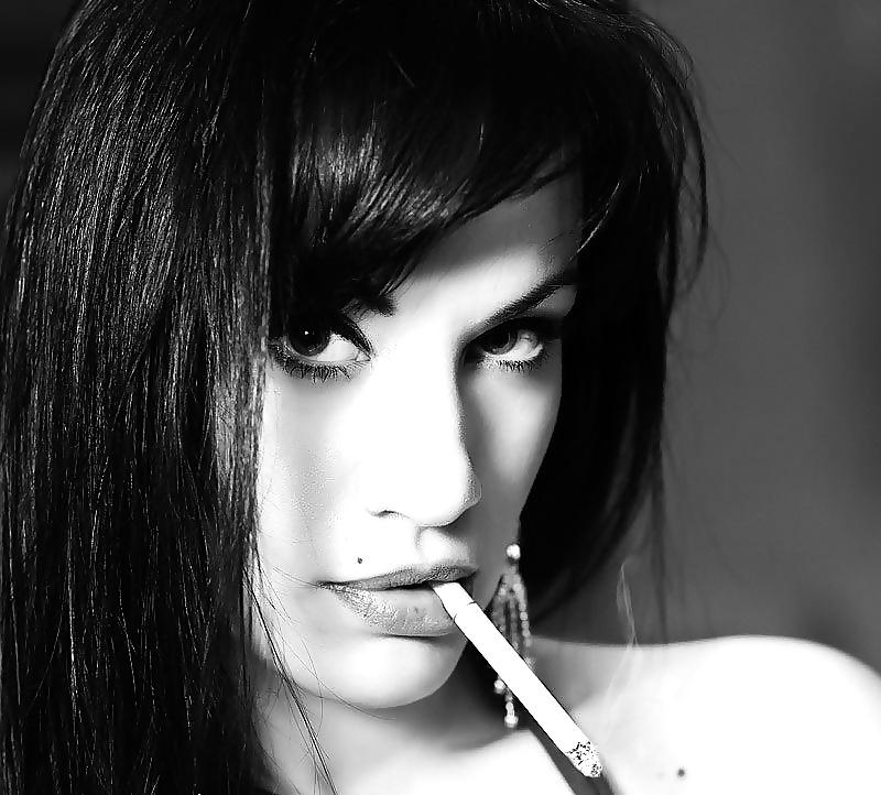 25P Smoking Sexy 8