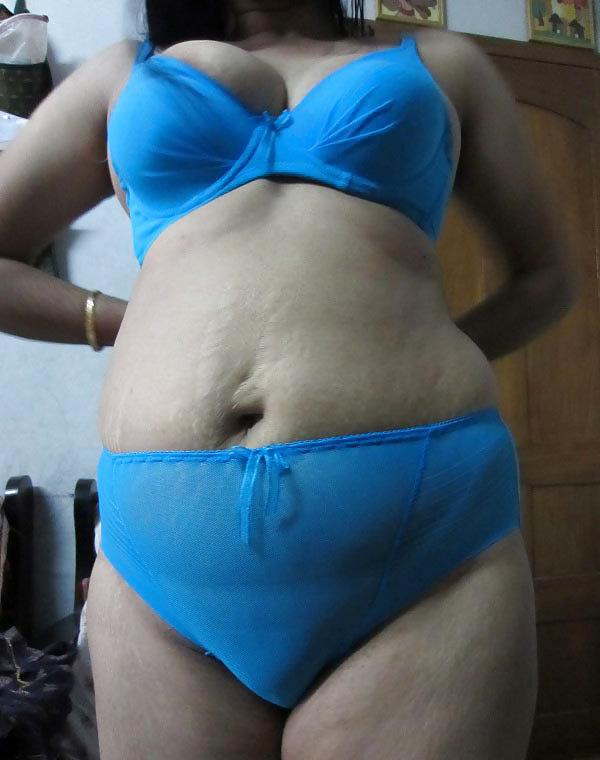 12P Indian mature exposing