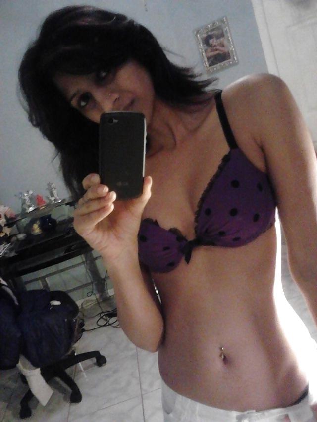 25P Indian Selfies