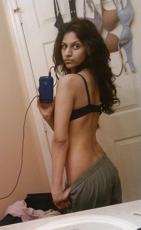 25P Indian Selfies