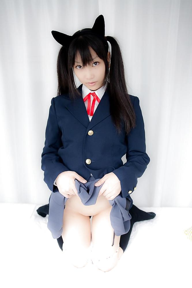 25P Caught with their pants down - cosplay edition