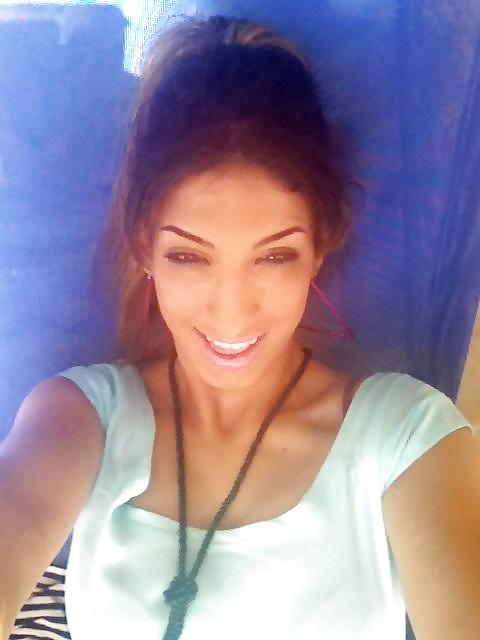 19P Beurette Visage a Sperme 13