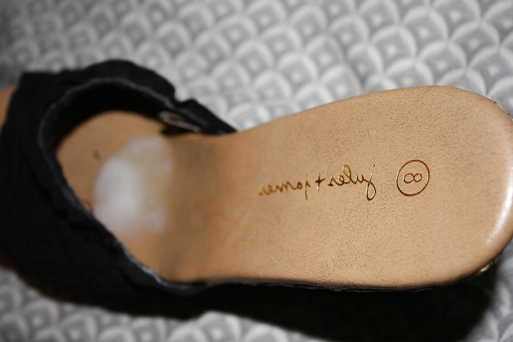 5P Sperm on Sandal