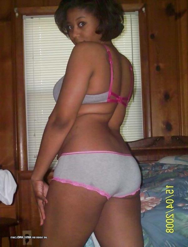10P Amateur babe doing the lolly-pop show