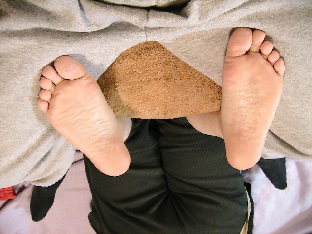 25P The Cock Gobblers Sexy Fat Feet pt 2!