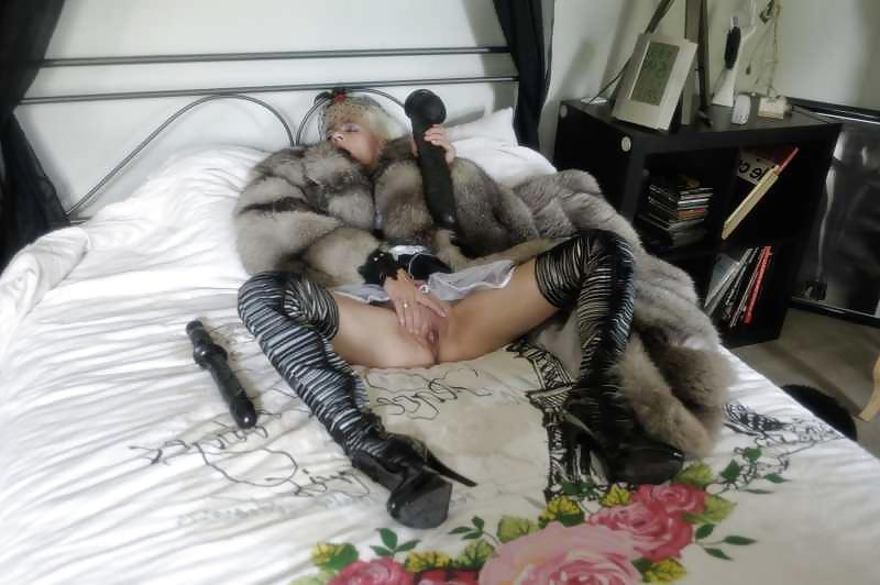 13P French Maid in heels boots and fur