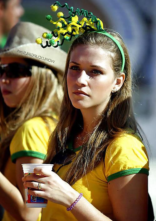 25P World Cup Girls Babes