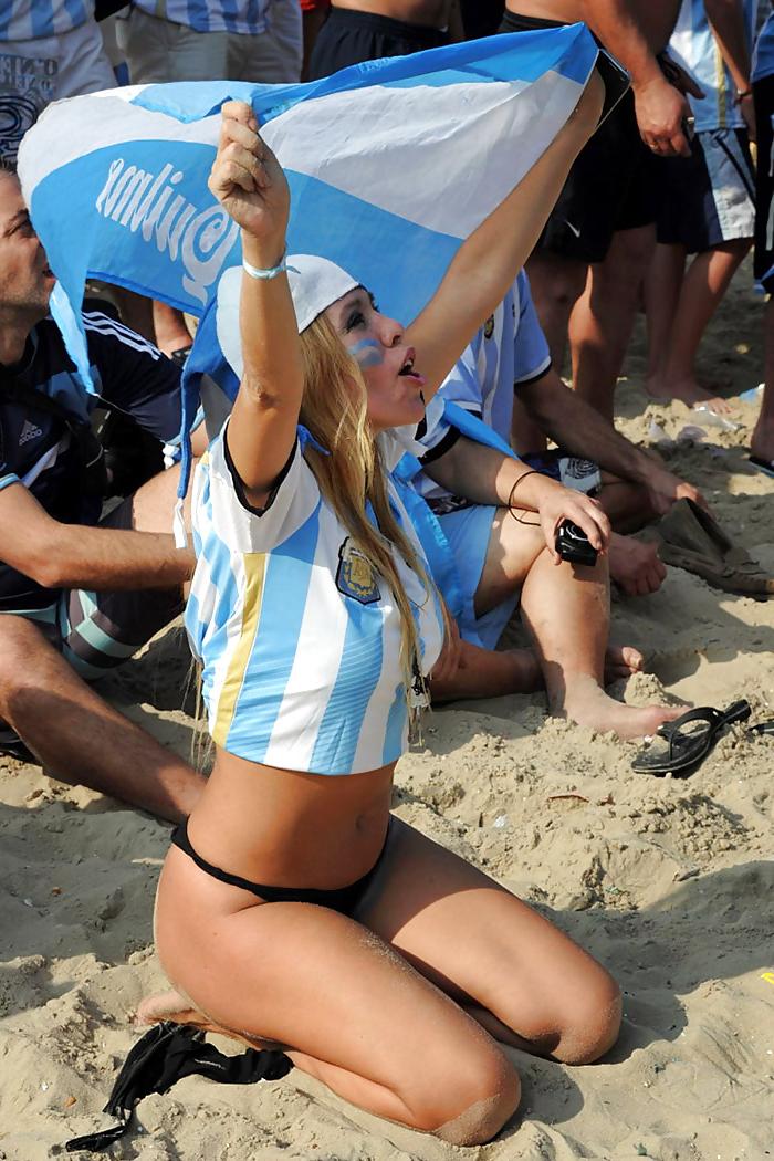 25P World Cup Girls Babes