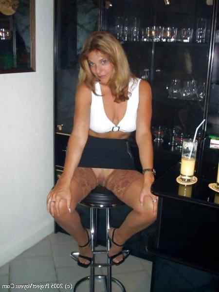 25P Hot babes in heels