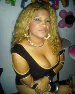 25P Latin blonde big ass