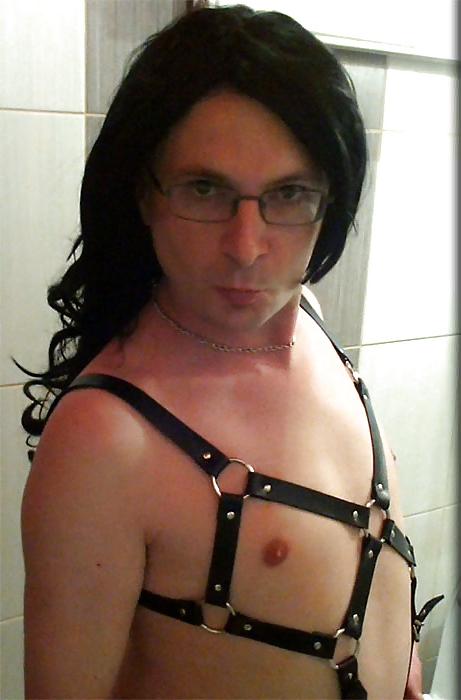 25P Masturbation without erection and eating my own cum