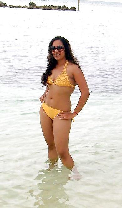 20P Indian teen nude 88