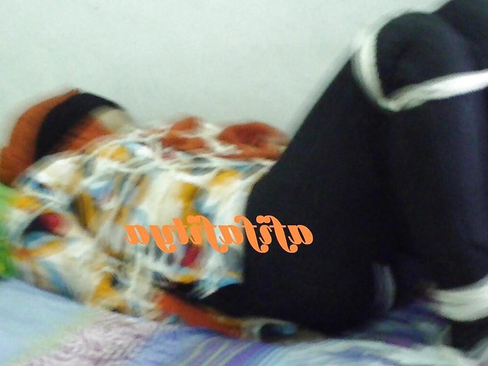 25P Jilbab Tudung Bondage Tied