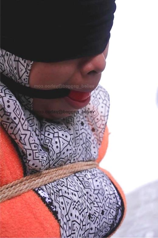 25P Jilbab Tudung Bondage Tied