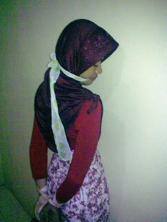 25P Jilbab Tudung Bondage Tied