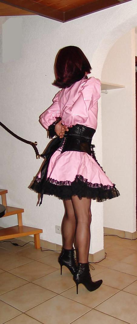 13P Slavinia Maid in rose
