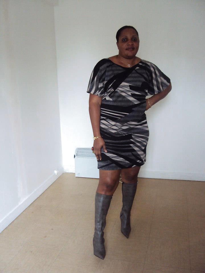 25P Annie - Ebony Slut