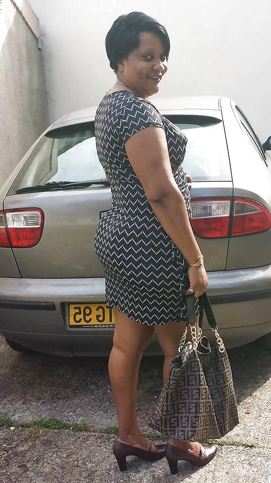 25P Annie - Ebony Slut