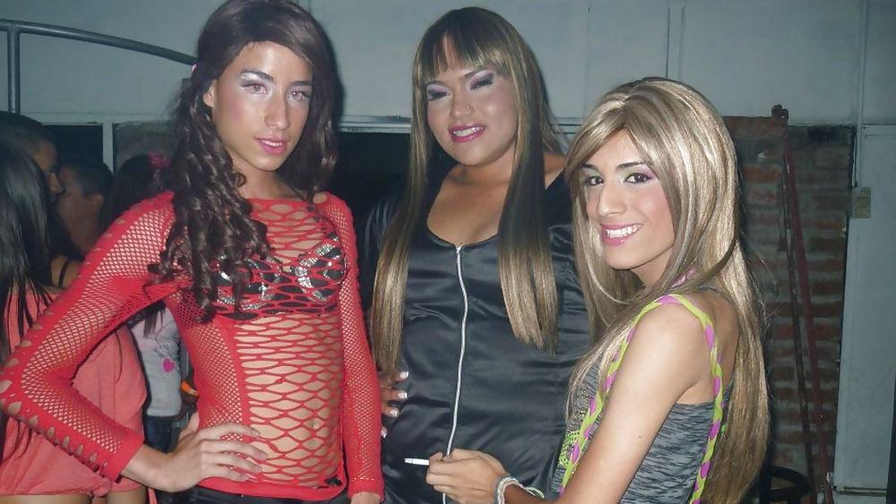 25P Smoking Gurls 14
