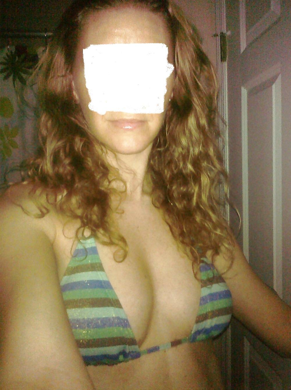 18P Random pics she sent to my phone
