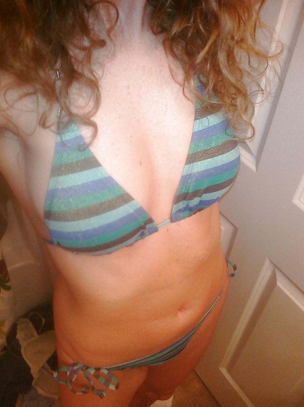 18P Random pics she sent to my phone