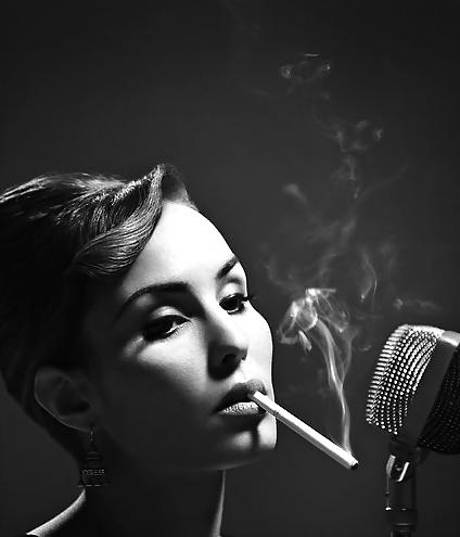 25P Smoking with elegance